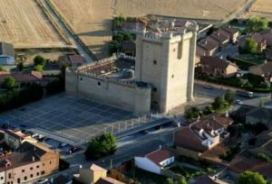 Vista aérea del Castillo de Fuensaldaña